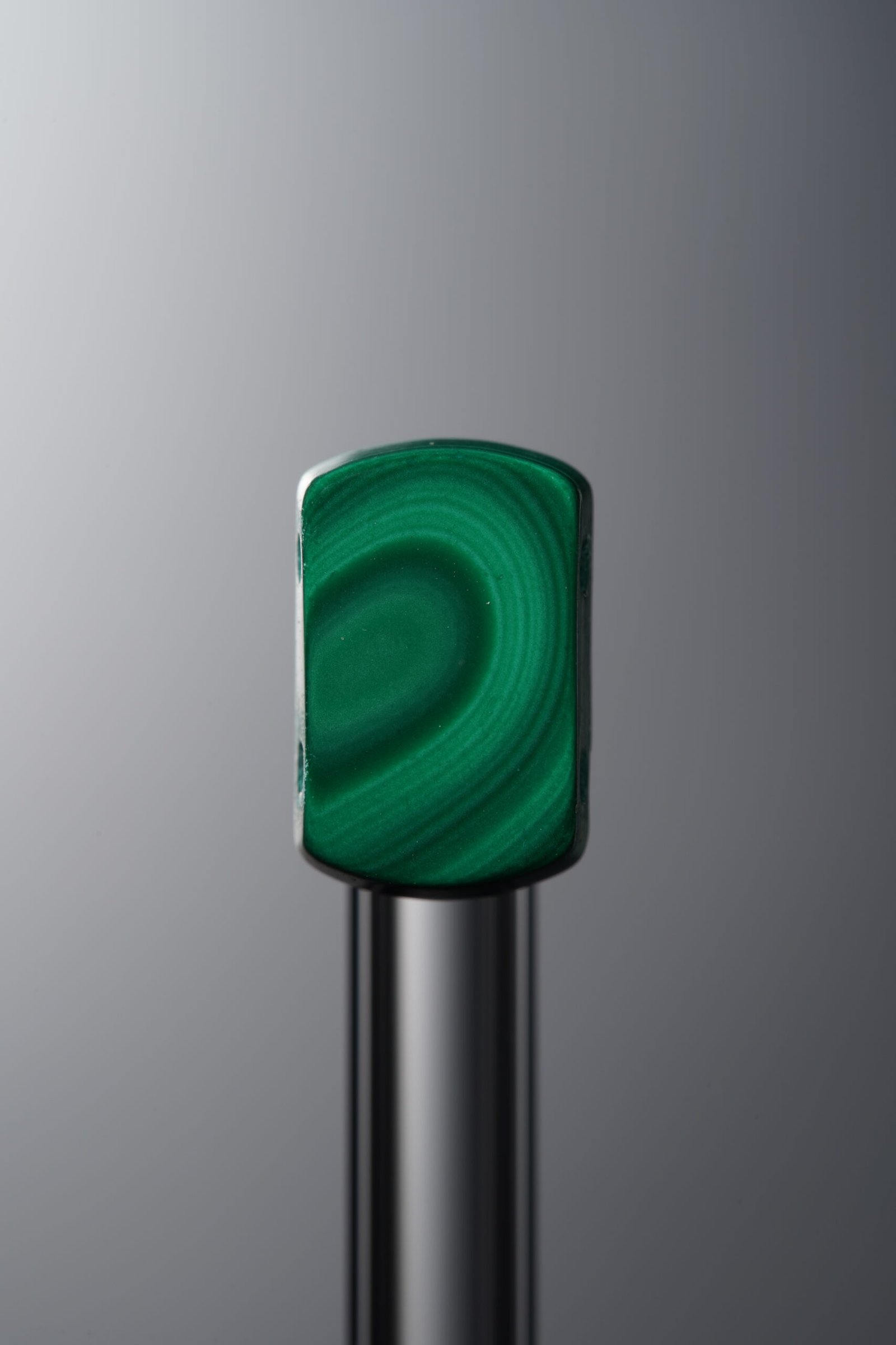 D2-61 (4) Malachite-Green-Rectangle Plaque-12mm - Image 1