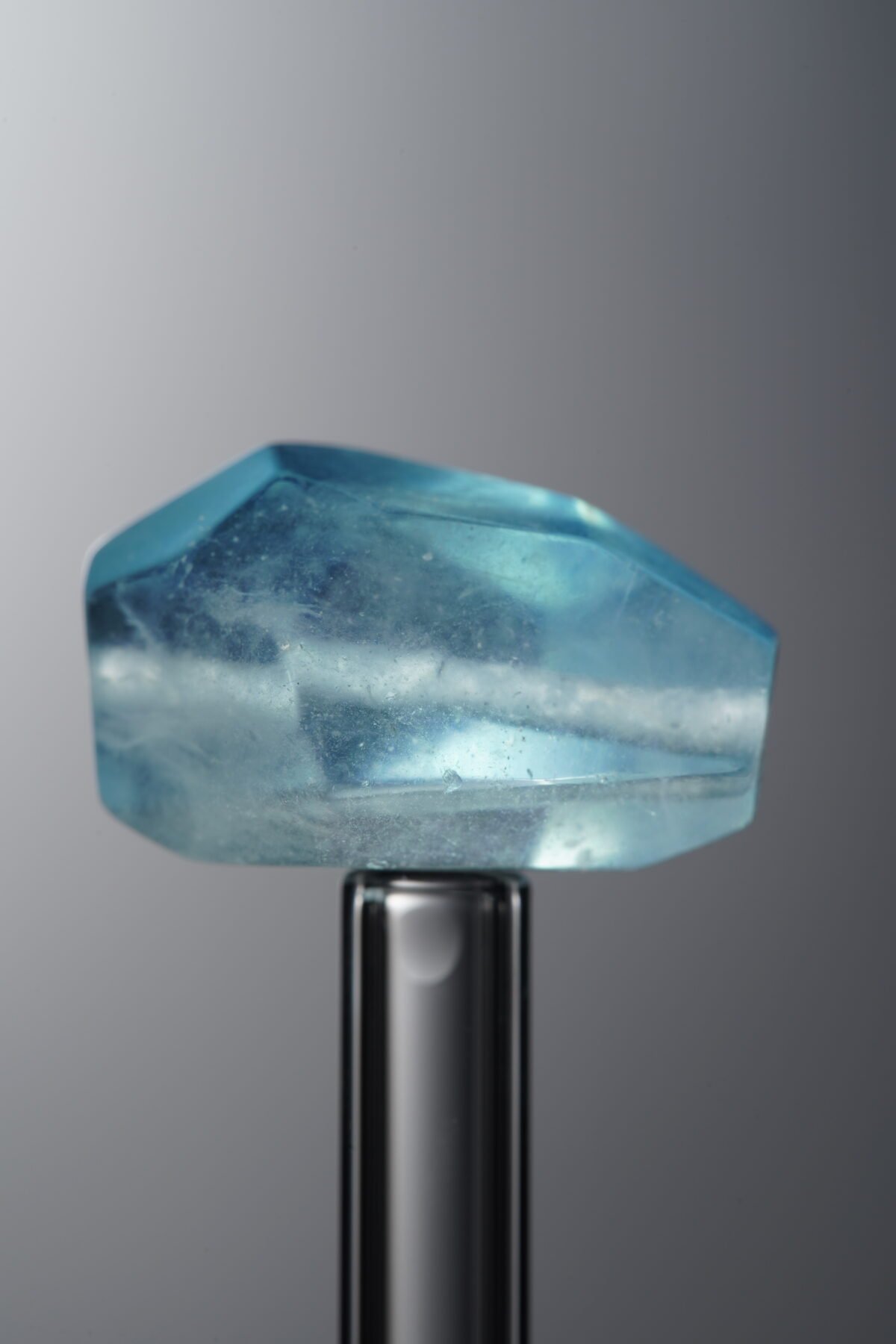 Aquamarine-Blue-Freeform-18mm - Image 1