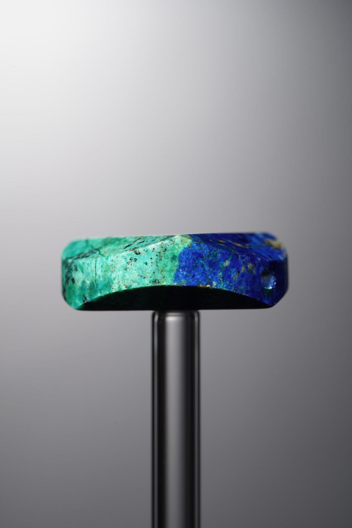 Phoenix Stone-Blue&Green-Disc Triangle Cut-23mm - Image 2