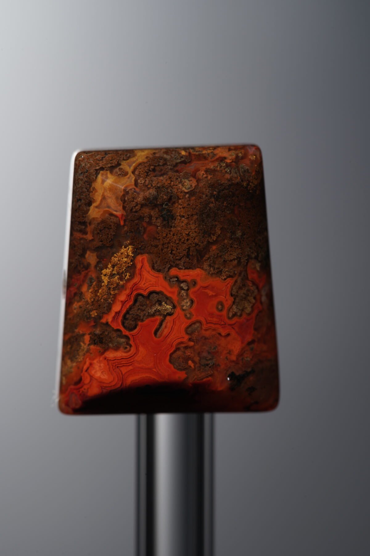 Agate-Red-Trapezoid Plaque-17mm - Image 3
