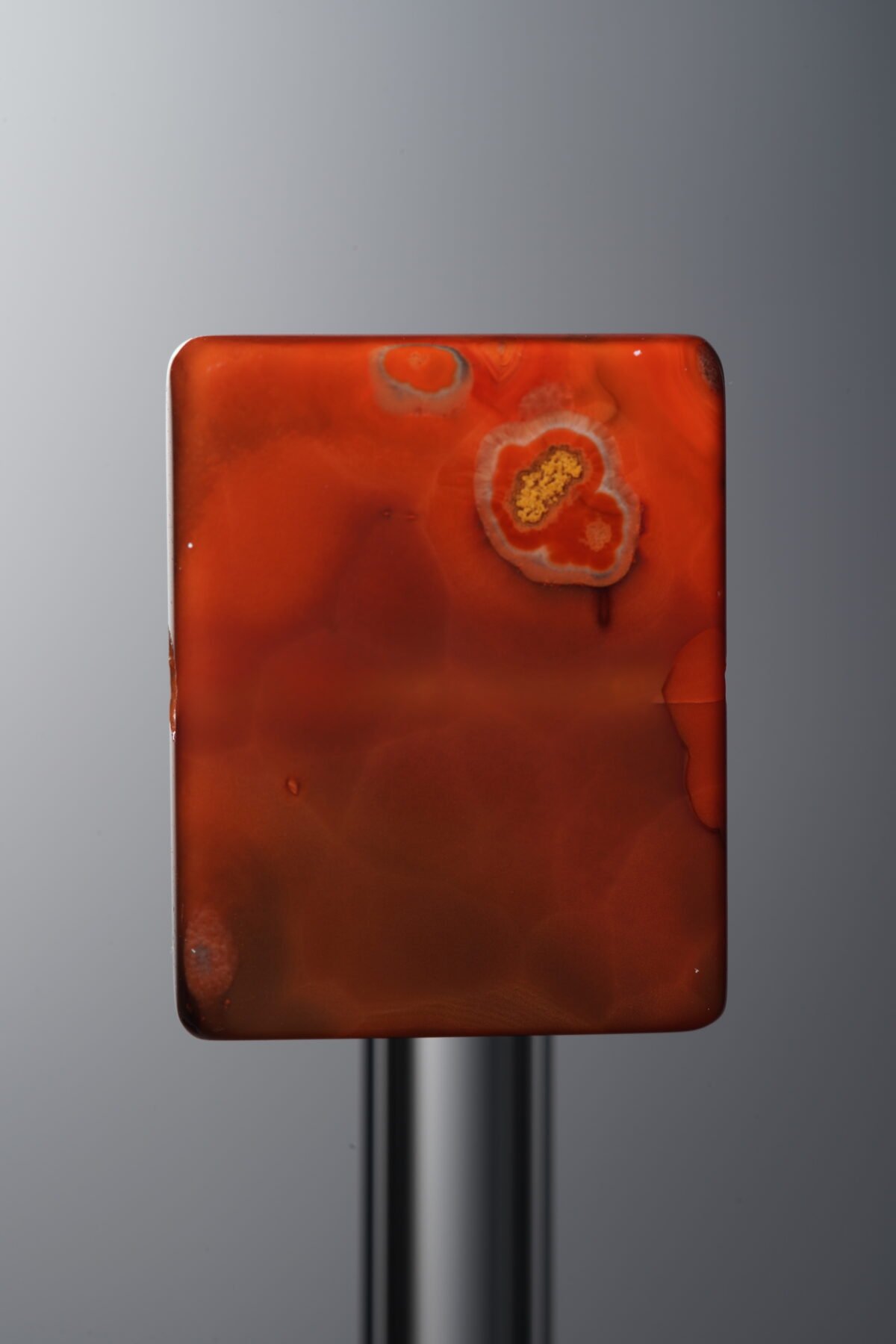 D3-681 (4) Agate-Red-Rectangle&Round Plaque-18mm - Image 1