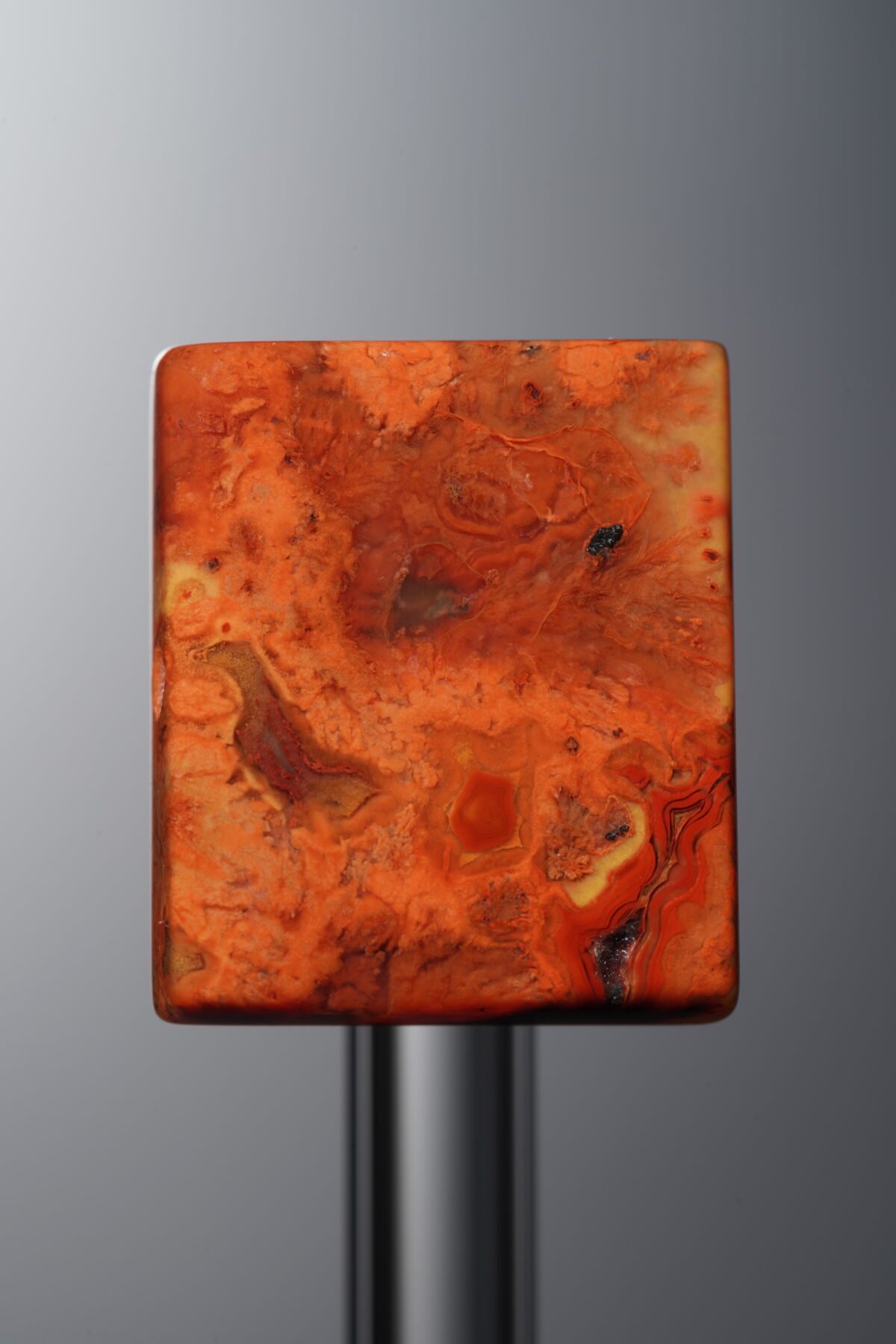 D3-691 (4) Agate-Red-Rectangle&Round Plaque-18mm - Image 1
