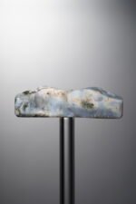 Agate-Blue&Pink-Butterfly-36mm - Image 2