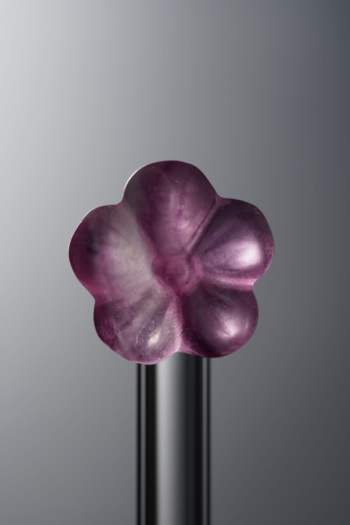 Fluorite-Red-Five-petaled Flower-13mm - Image 1