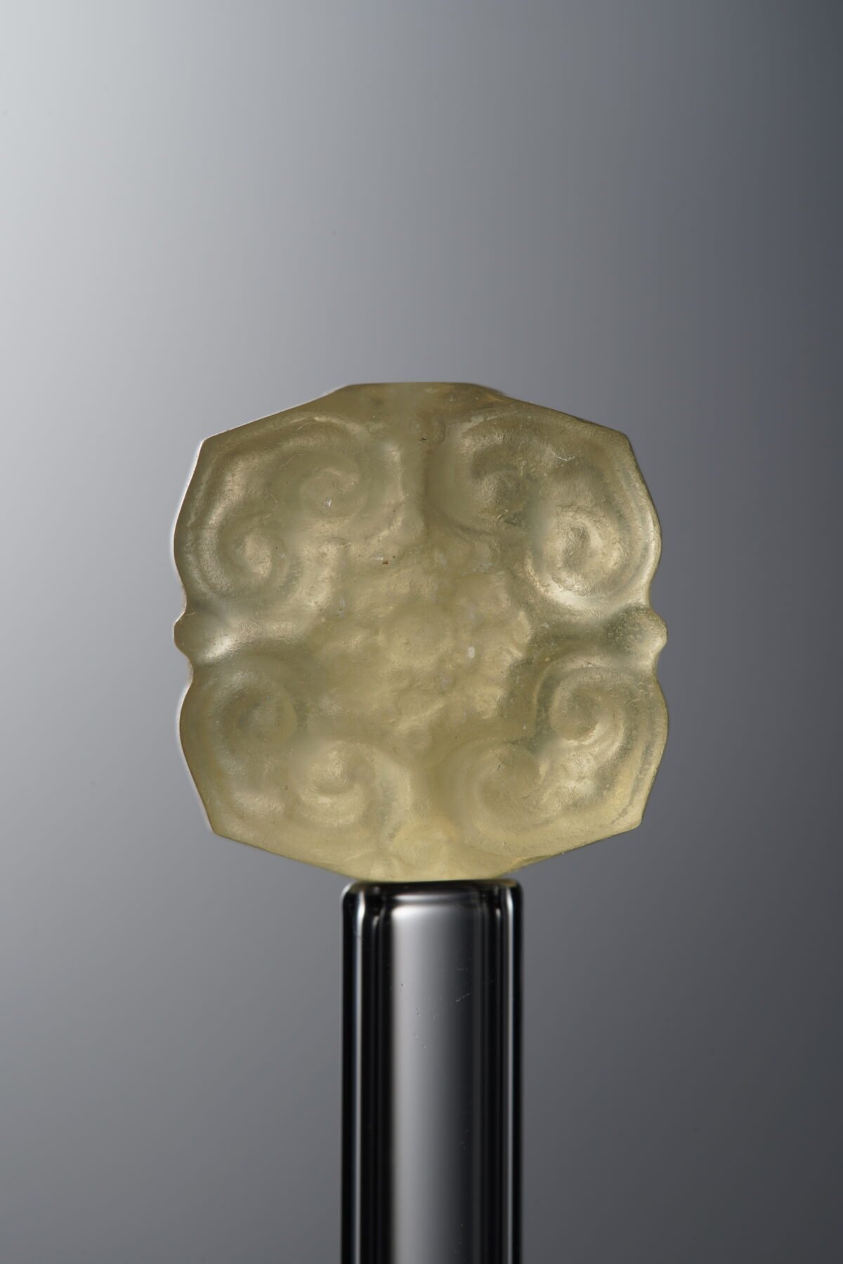 Fluorite-Yellow-Four-flower Square Plaque-14mm - Image 3