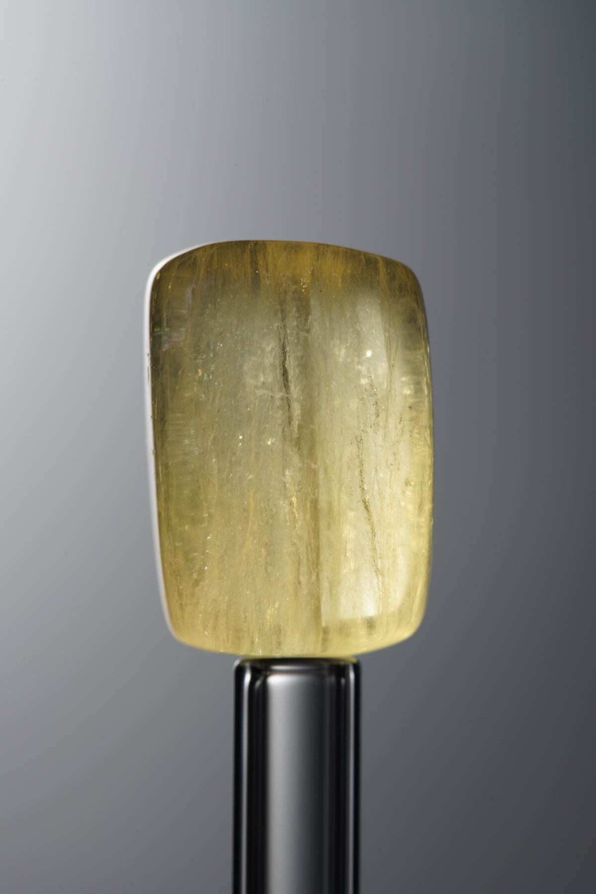Fluorite-Yellow-Long Freeform-16mm - Image 1