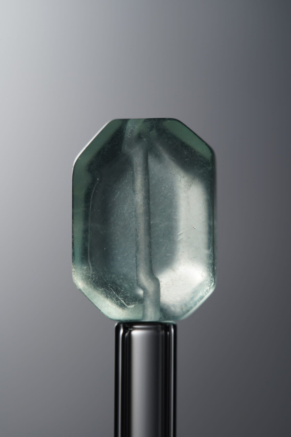 Fluorite-Green-Long Freeform-16mm - Image 1