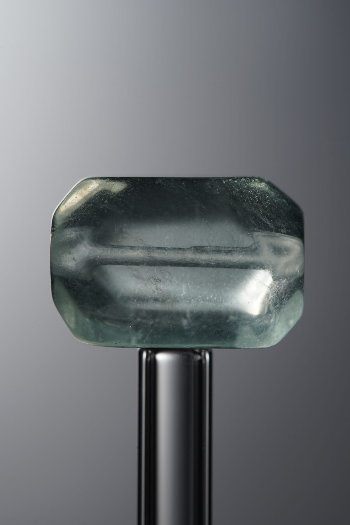 Fluorite-Green-Long Freeform-17mm - Image 4