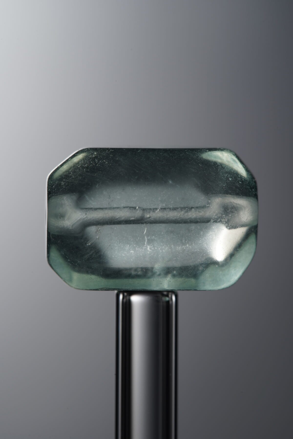 Fluorite-Green-Long Freeform-17mm - Image 2