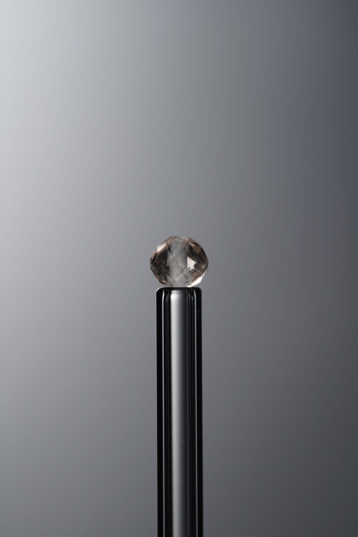 Fluorite-Yellow-Diamond-cut Bead-3mm - Image 3