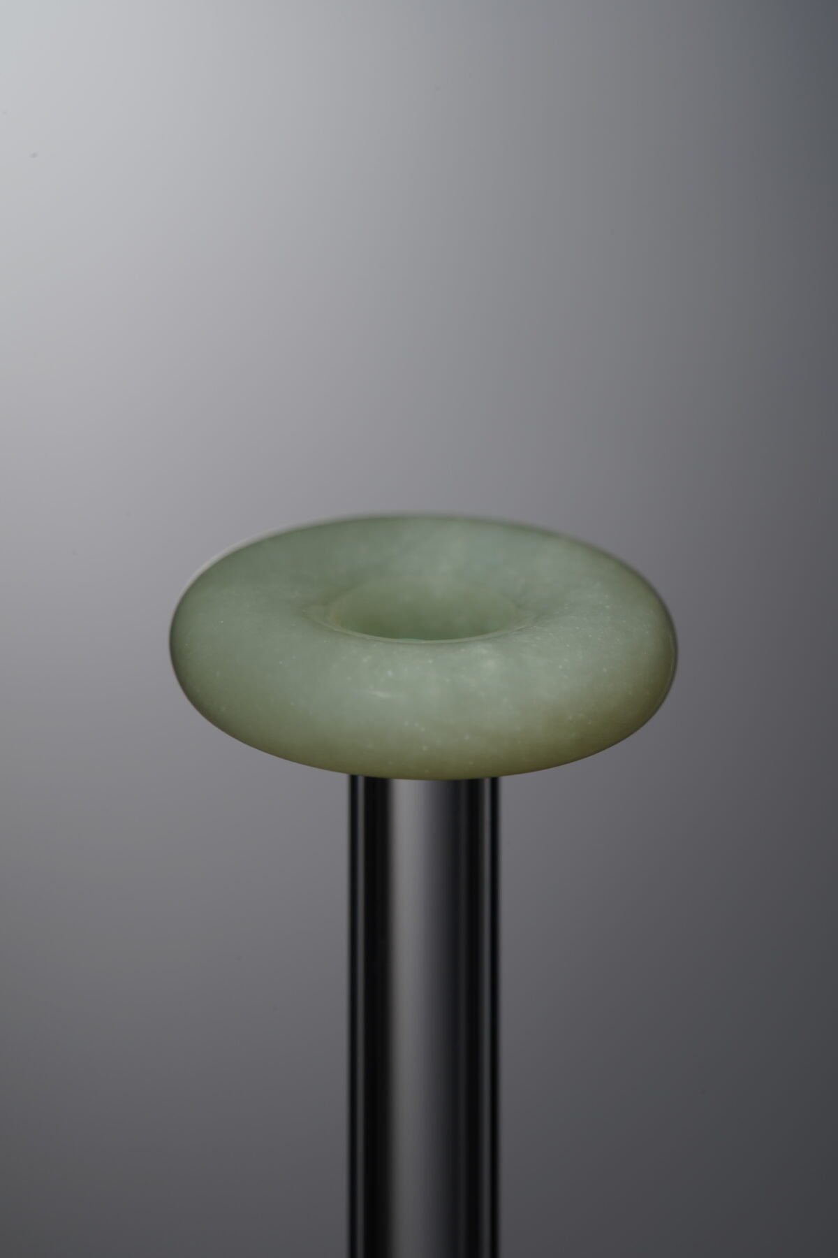Hetian Jade-Green-Circle-17*4mm - Image 2