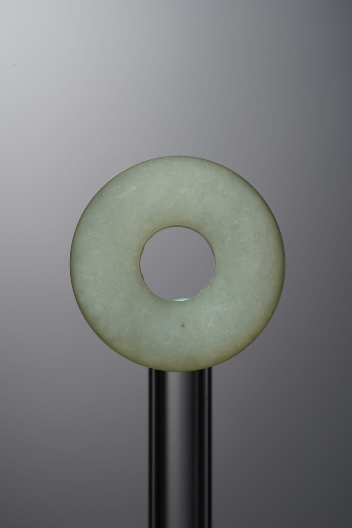 Hetian Jade-Green-Circle-17*4mm - Image 3