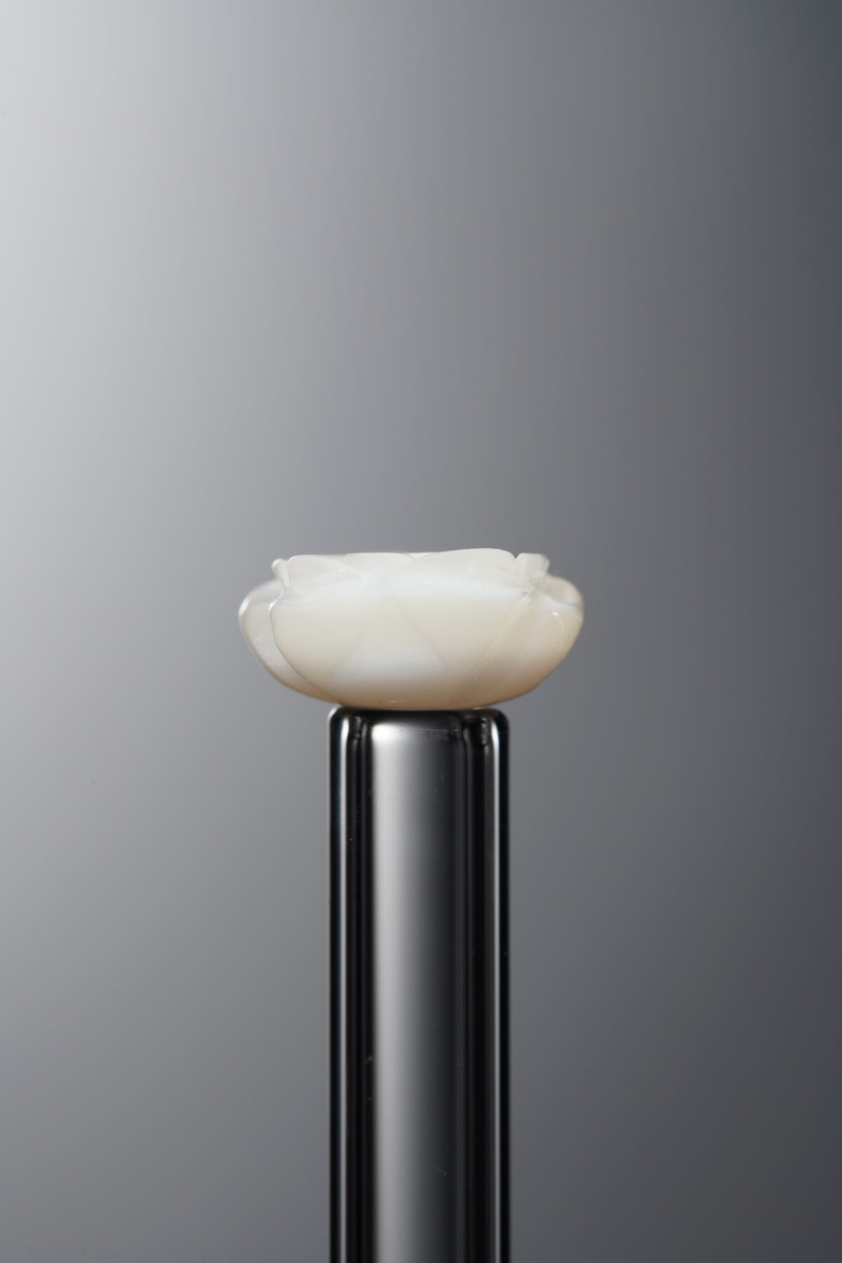 Mother of Pearl-White-Rose-9mm - Image 2