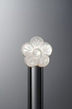 Mother of Pearl-White-Five-petaled Flower-9mm