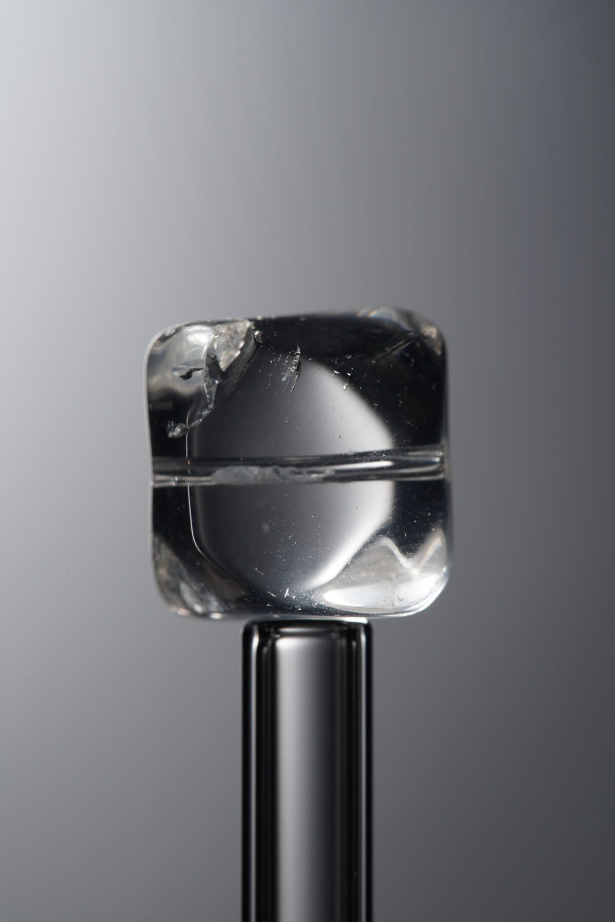 Crystal-White-Long Freeform-12mm - Image 1
