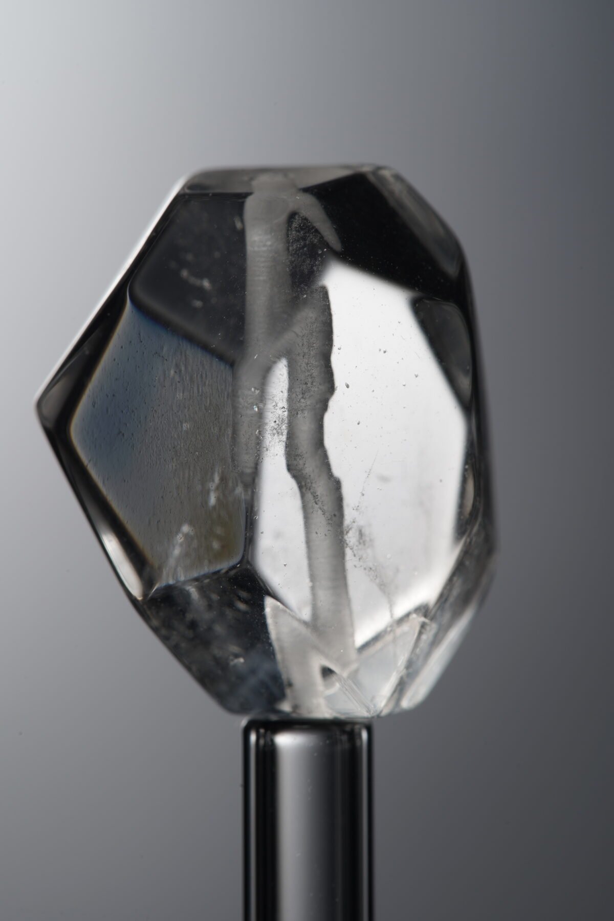 Crystal-White-Square Freeform-21mm - Image 1