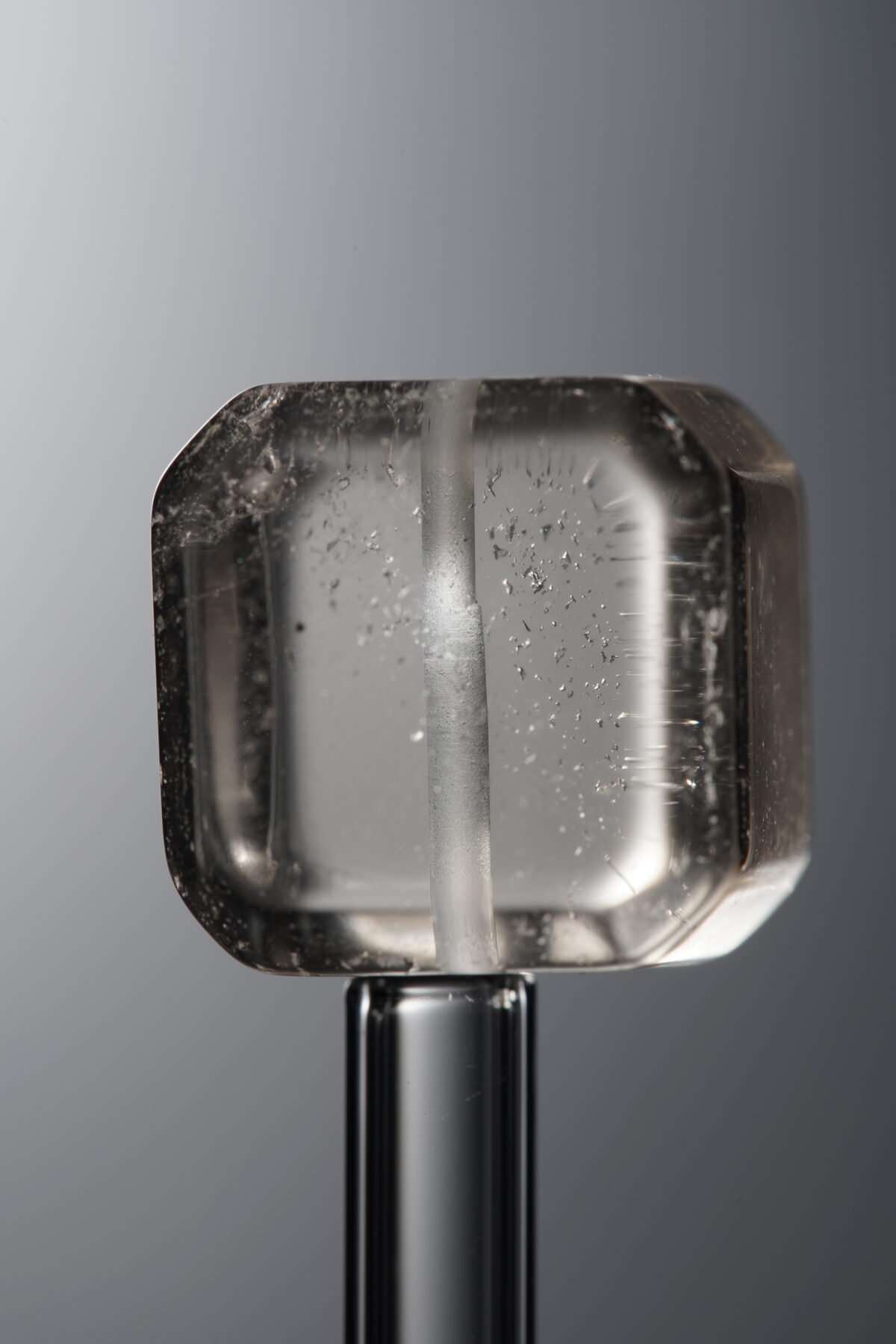 Crystal-White-Cube-15mm - Image 1