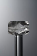 Crystal-White-Long Freeform-13mm - Image 2