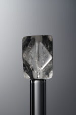 Crystal-White-Long Freeform-13mm - Image 3