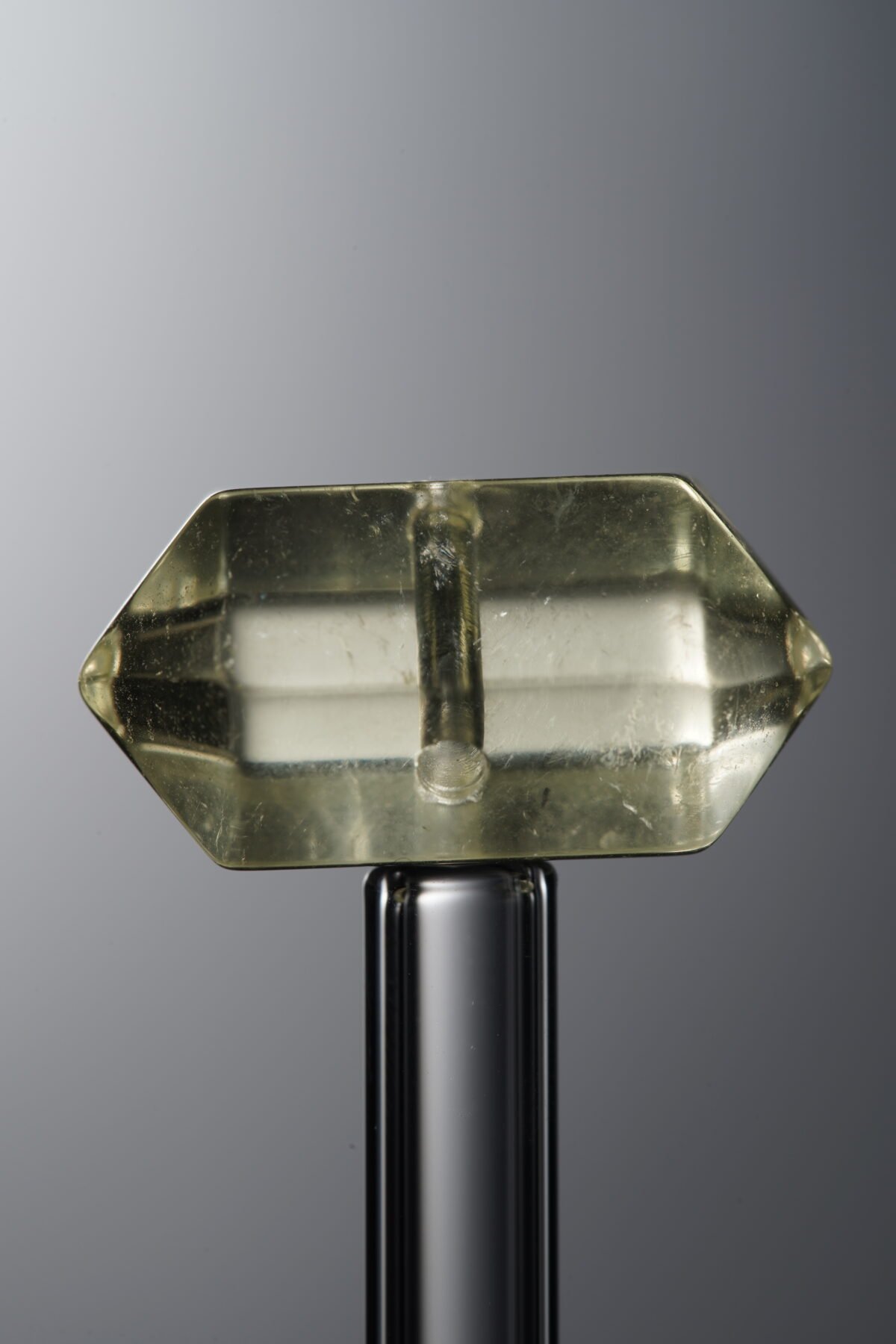 Crystal-Yellow-Double-point Rectangle Block-19mm - Image 1