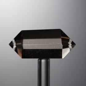 Crystal-Brown-Double-point Rectangle Block-28mm