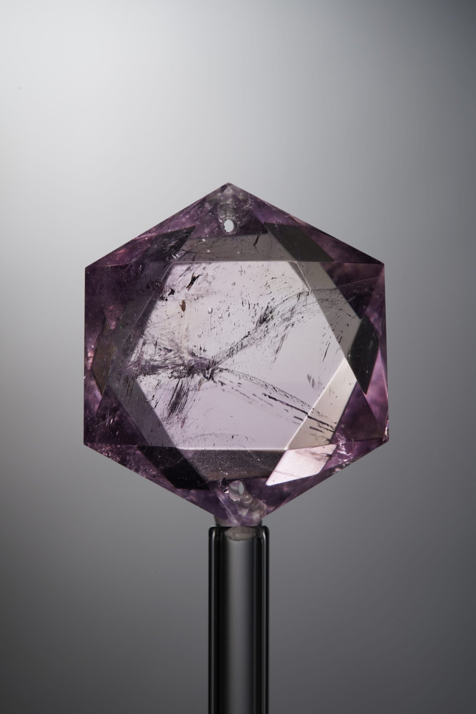 D7-391 (4) Crystal-Purple-Hexagram-28mm - Image 1