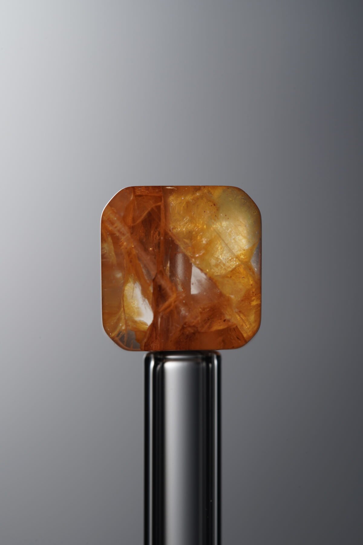 Crystal-Yellow-Cube-10mm - Image 1
