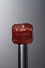 Crystal-Red-Cube-10mm - Image 4