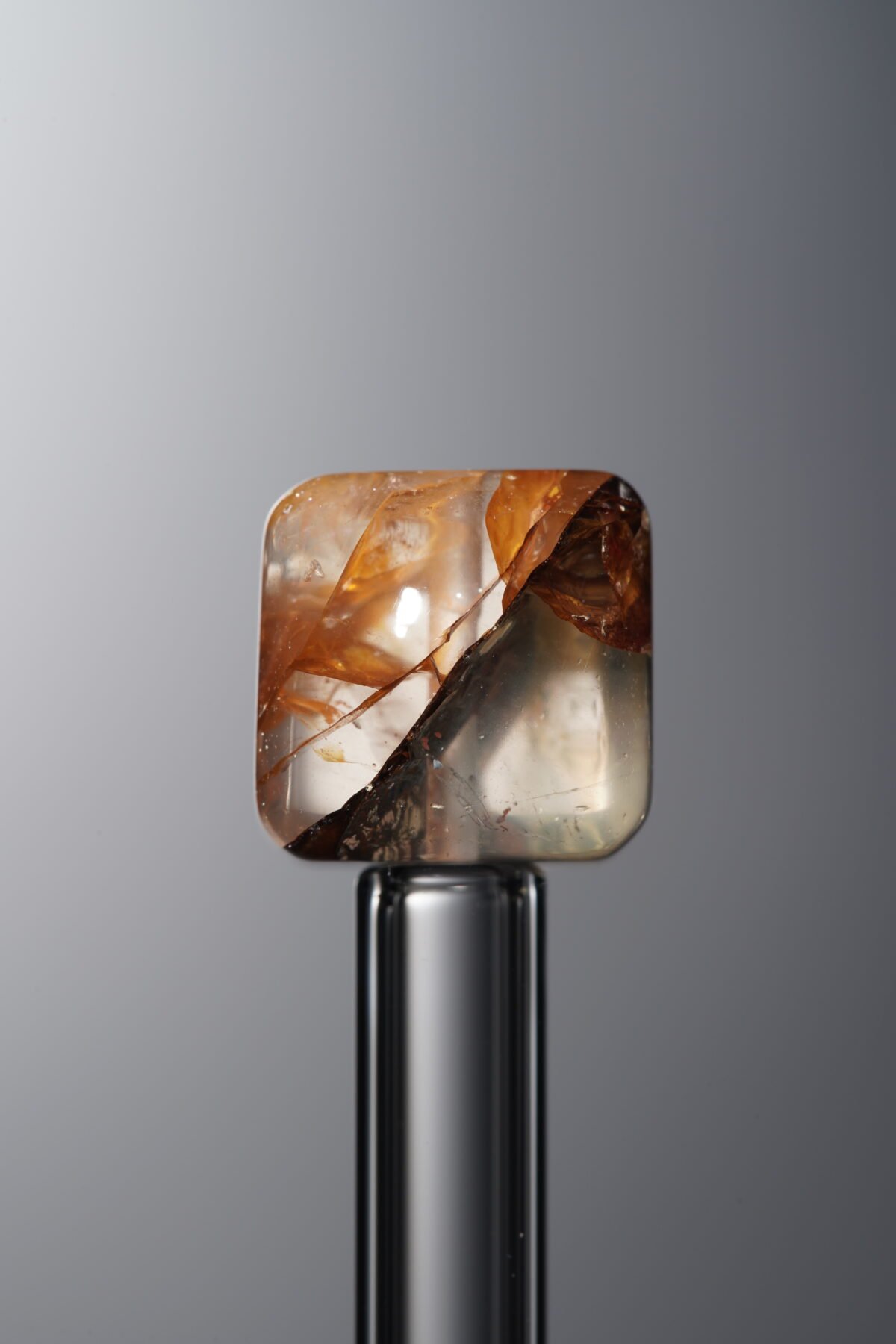 Crystal-Red-Cube-10mm - Image 1