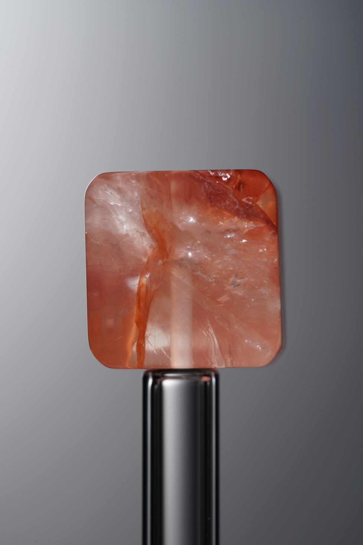 Crystal-Red-Cube-12mm - Image 3