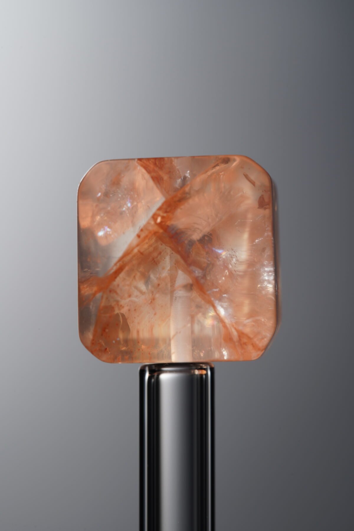 Crystal-Yellow-Cube-13mm - Image 2