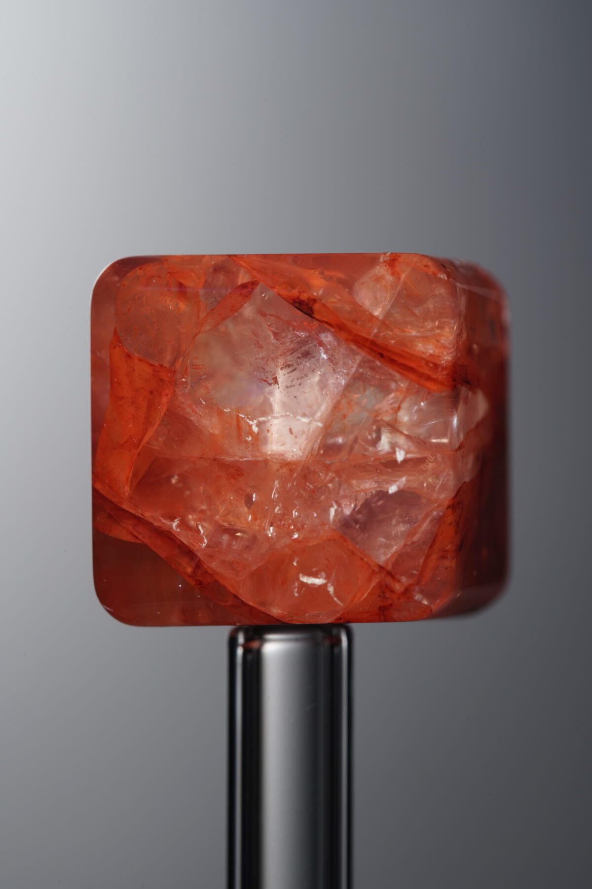 Crystal-Red-Cube-14mm - Image 3