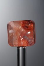 Crystal-Red-Cube-14mm - Image 3