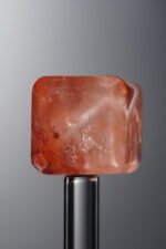 Crystal-Red-Cube-14mm - Image 2