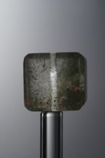 Crystal-Red&Green-Cube-14mm - Image 2