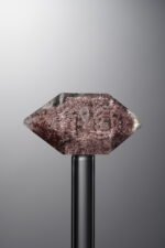 Crystal-Red-Double-point Rectangle Block-25mm - Image 2