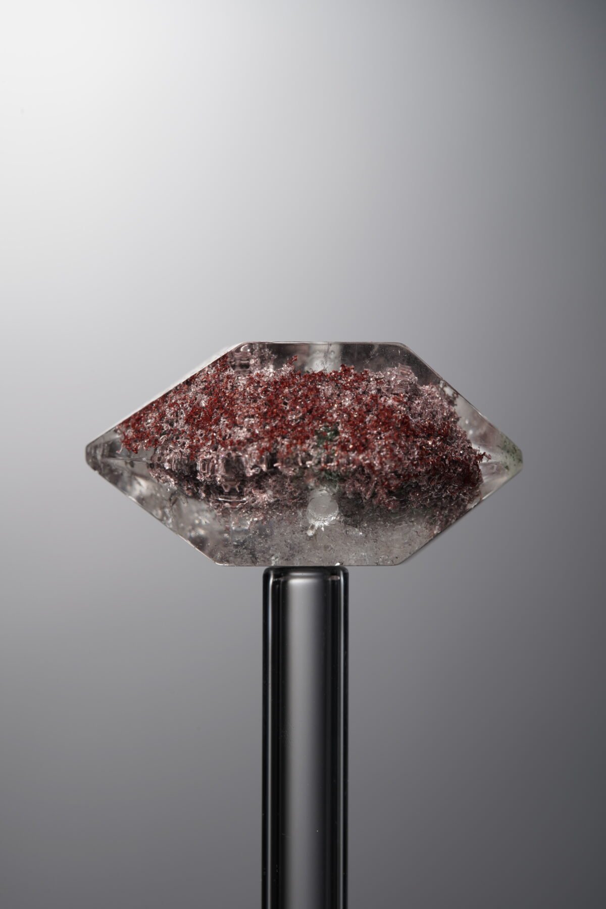 Crystal-Red-Double-point Rectangle Block-25mm - Image 1
