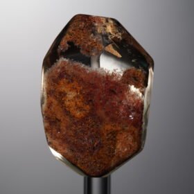 Crystal-Red-Freeform-30mm