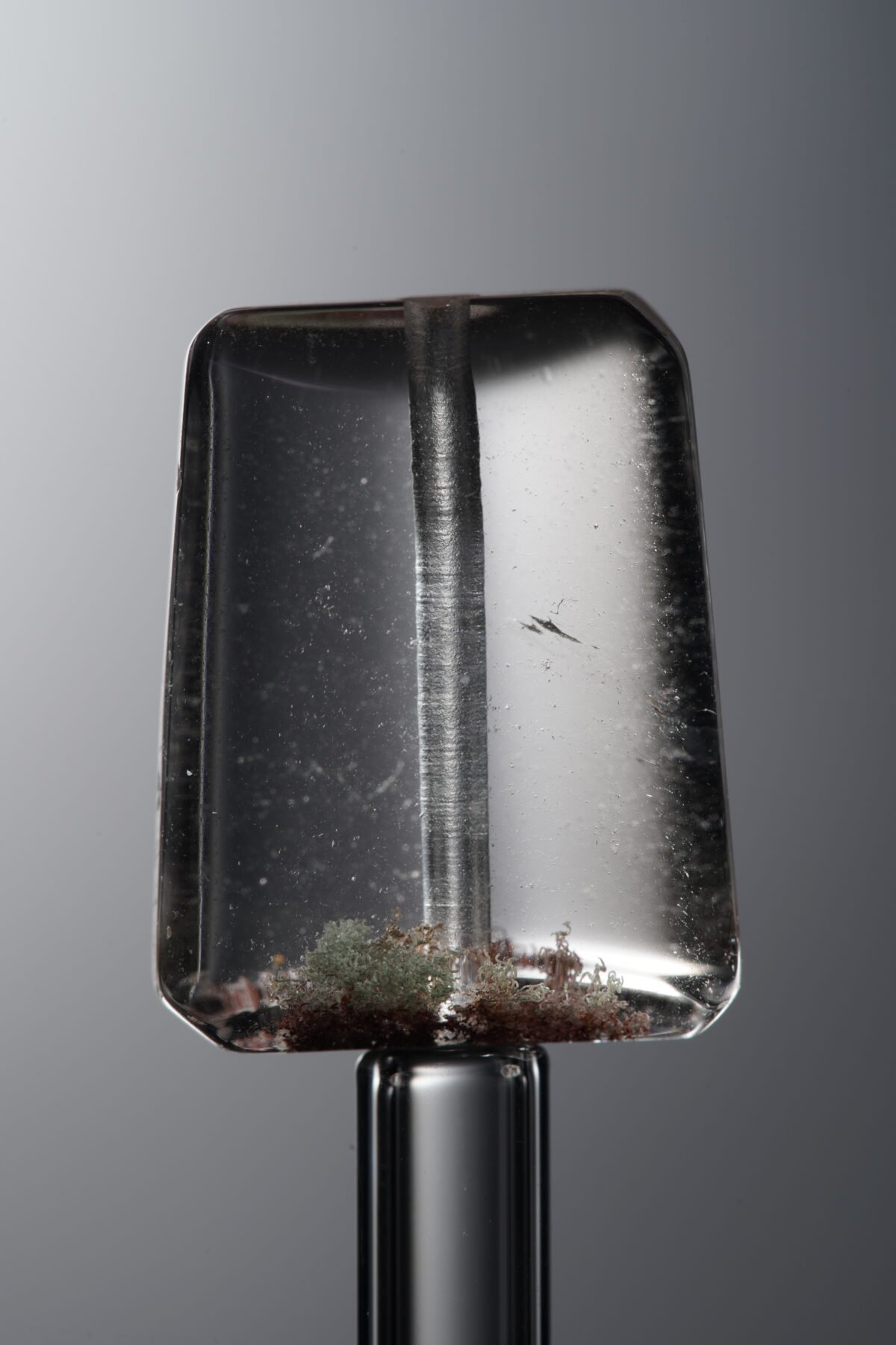 Crystal-Red-Trapezoid Plaque-19mm - Image 3