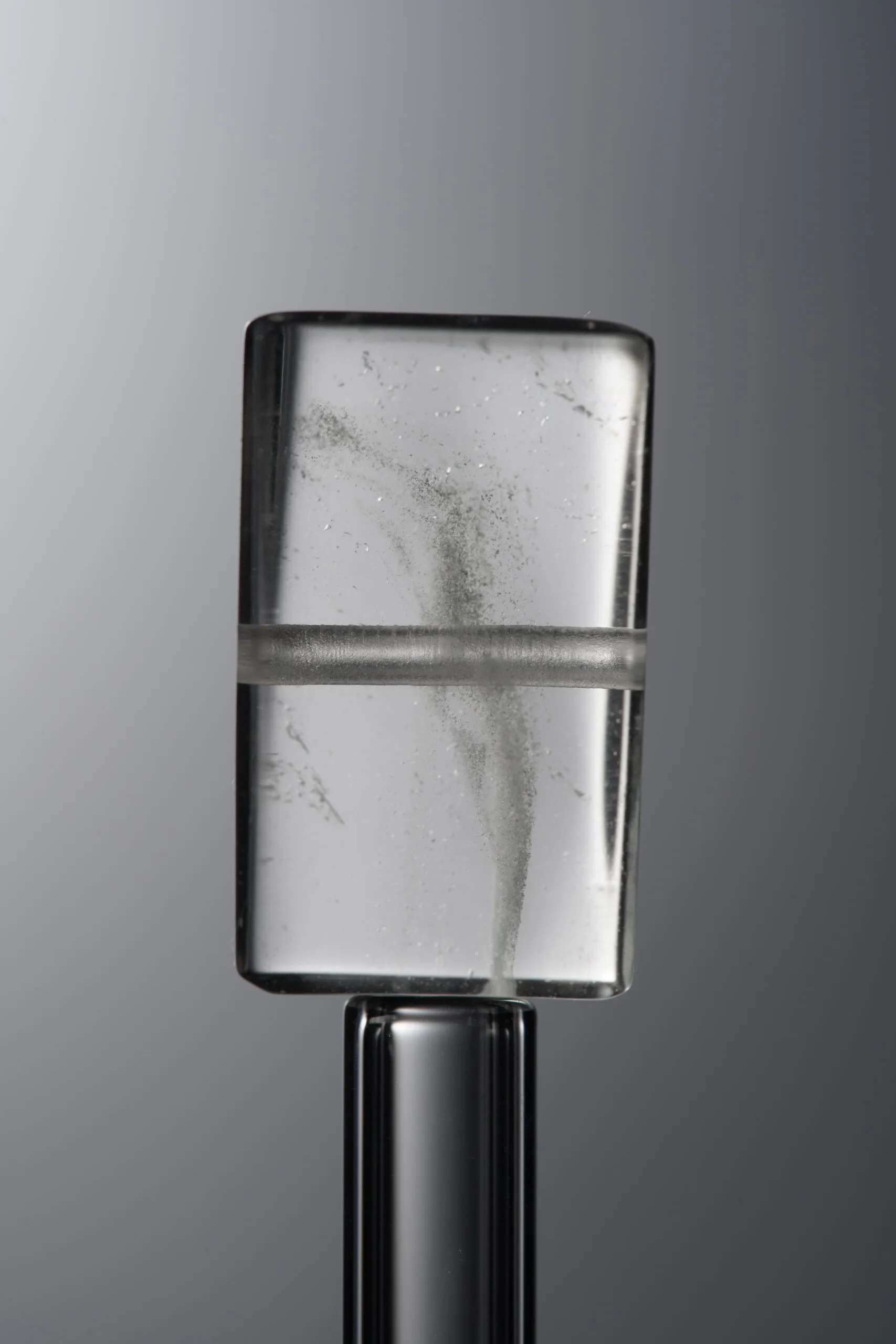 Crystal-White-Long Freeform-18mm - Image 3