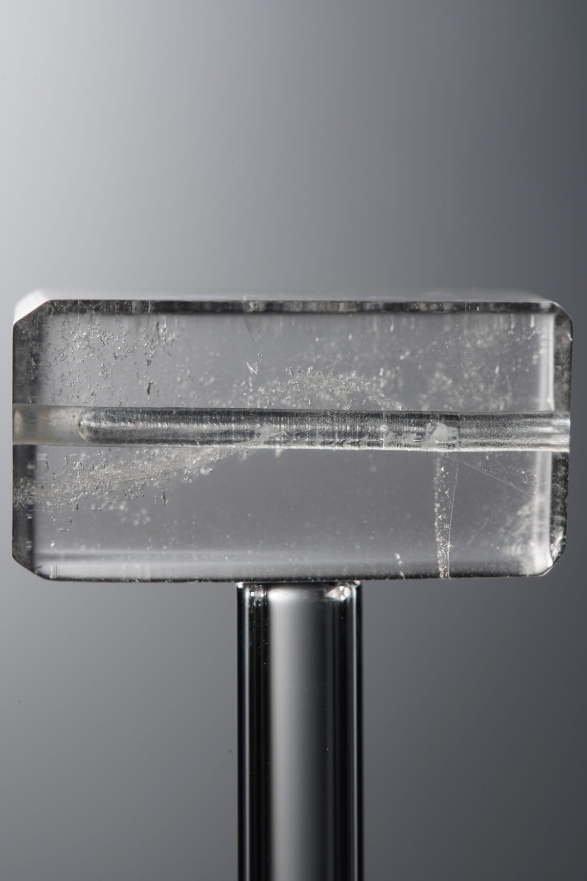 Crystal-White-Long Freeform-22mm - Image 2