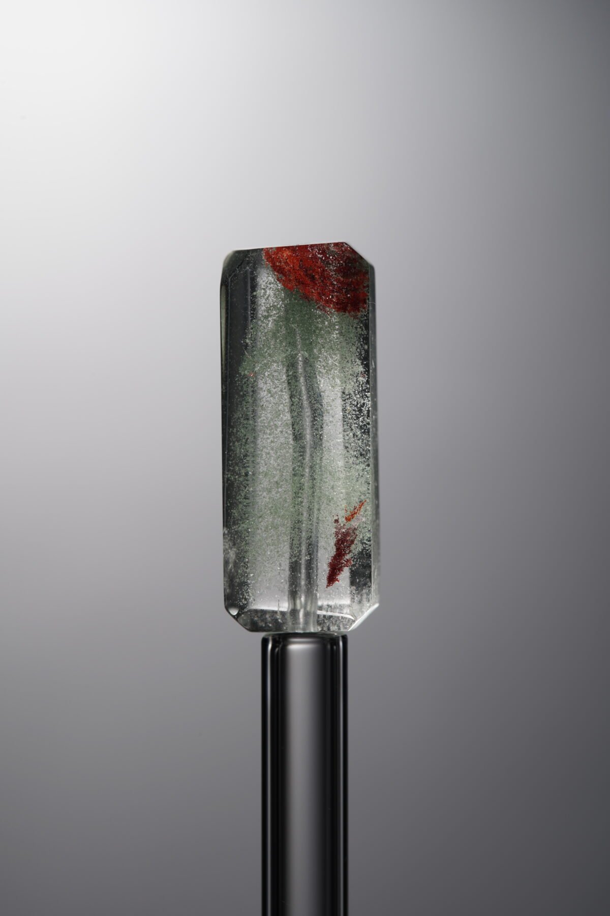 Crystal-Red&Green-Rectangle Plaque-23mm - Image 1