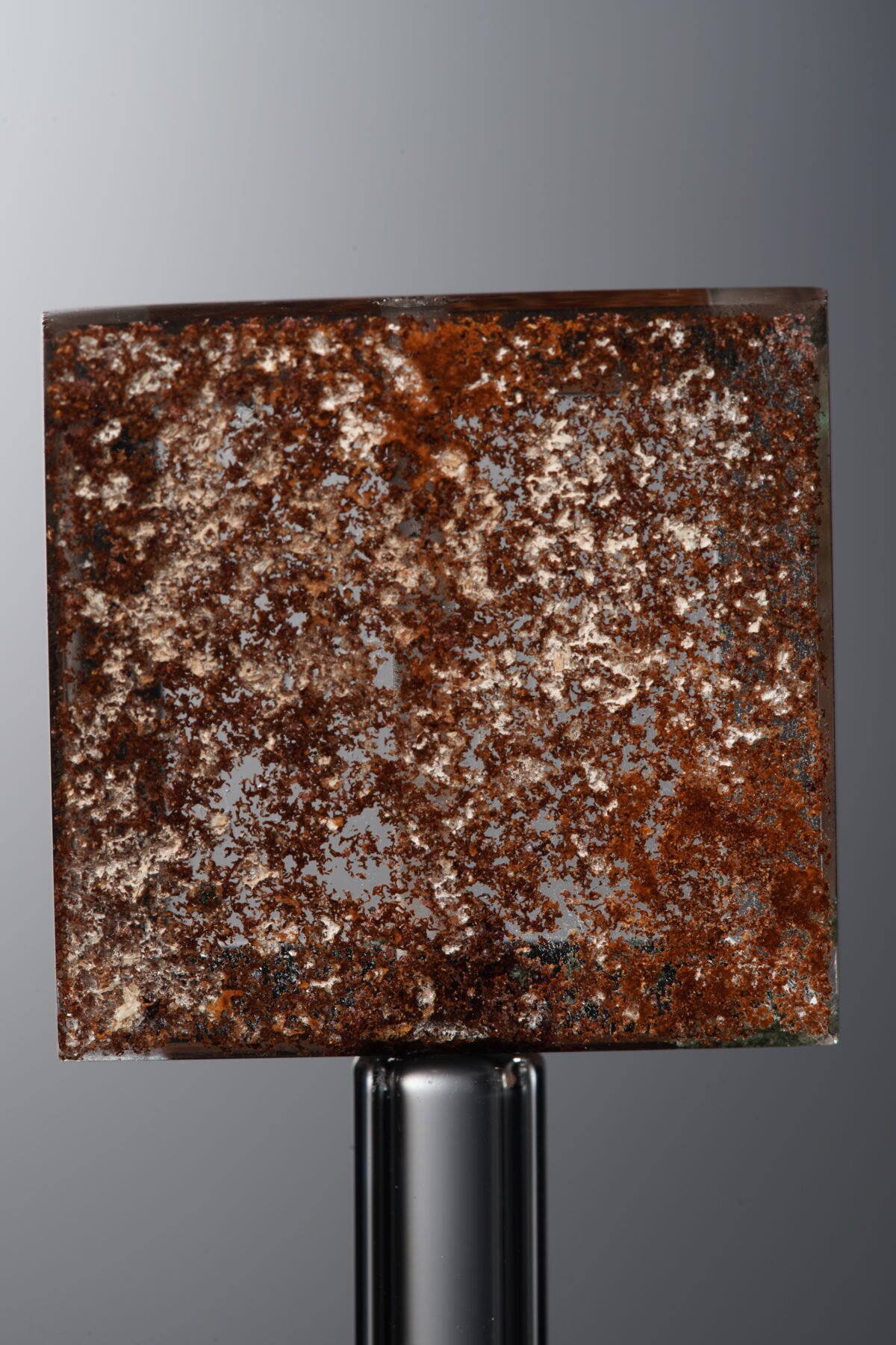 Crystal-Red-Rectangle Plaque-20mm - Image 2