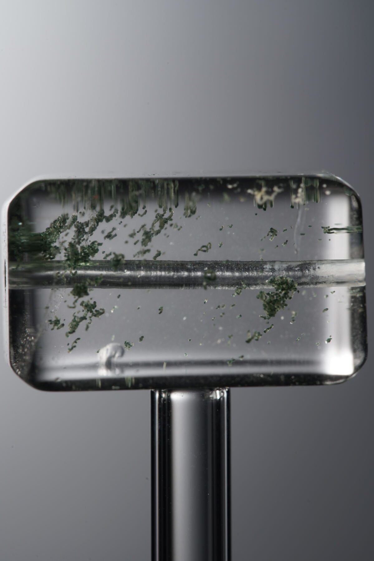 Crystal-Green-Rectangle Plaque-22mm - Image 2