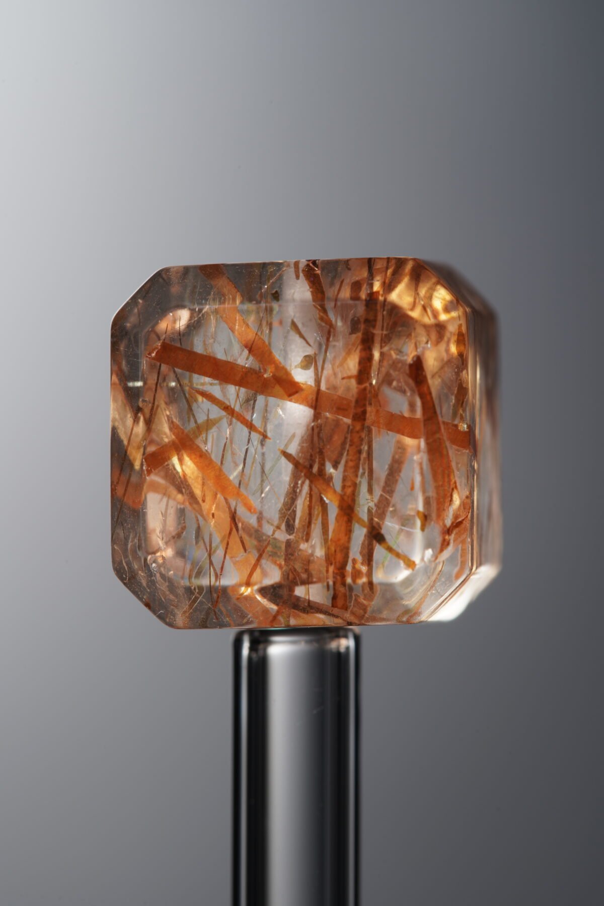 Crystal-Gold&Brown-Cube-14mm - Image 1