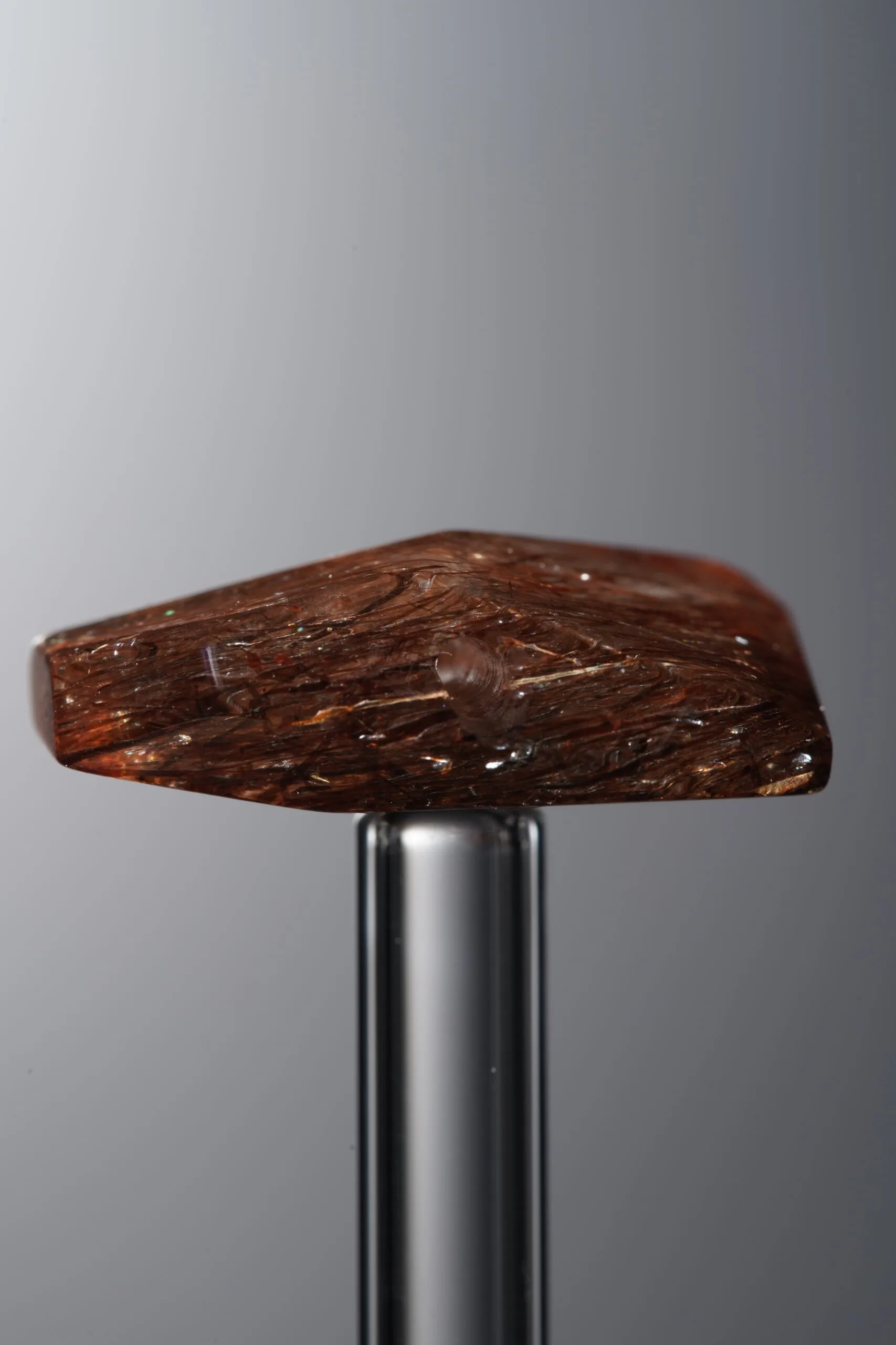 Crystal-Gold&Red-Freeform-20mm - Image 4