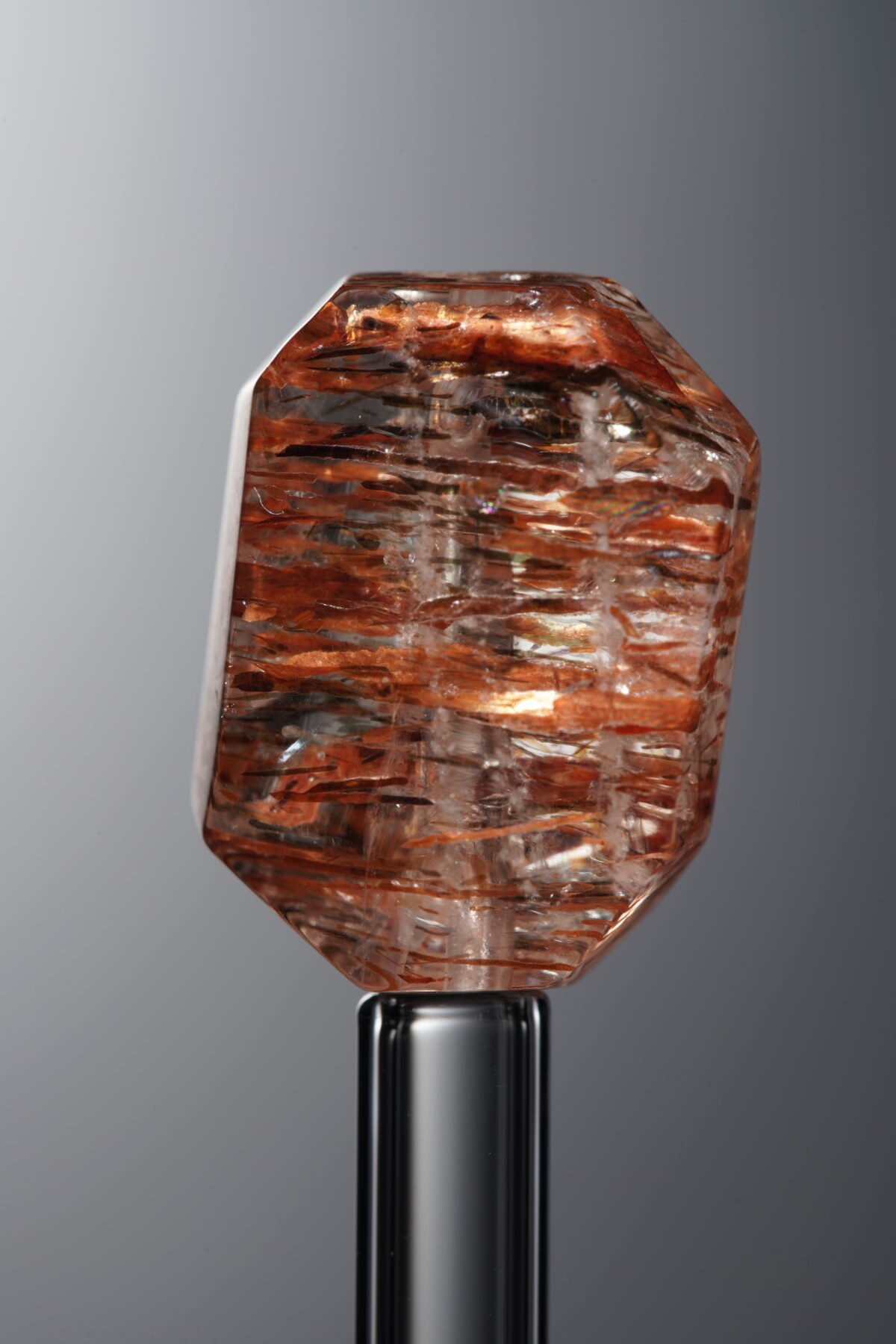Crystal-Gold&Red-Freeform-16mm - Image 1