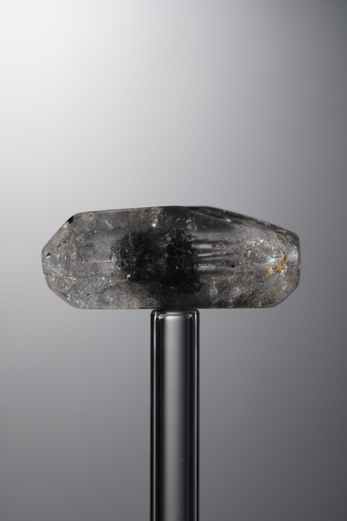 Crystal-White&Black-Freeform-26mm - Image 4