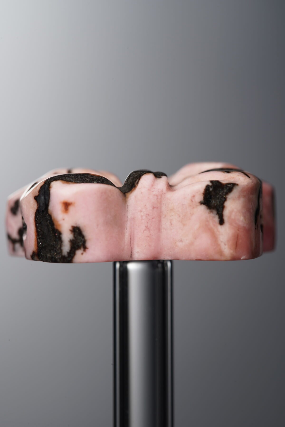 Rhodonite-Pink-Bow-22mm - Image 4