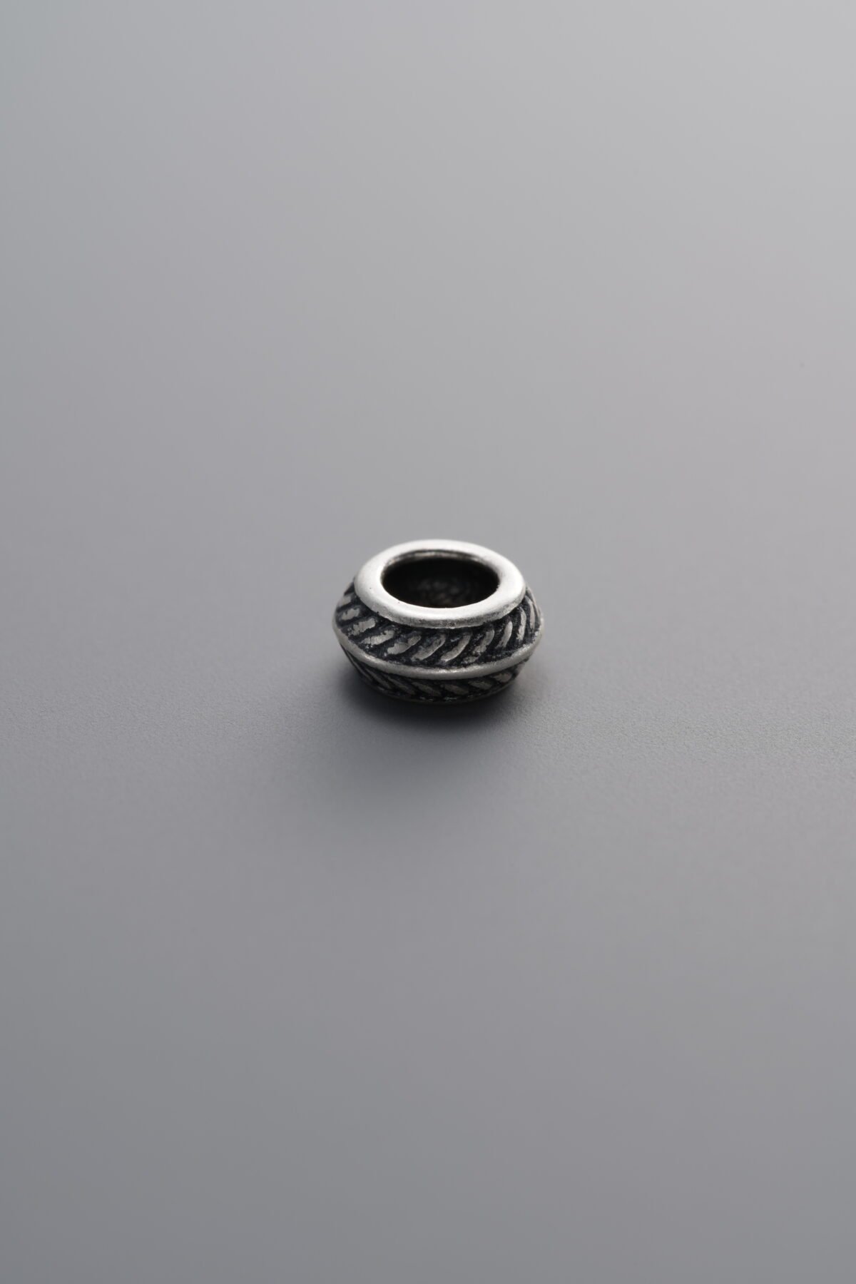 Leaf Pattern Spacer Bead